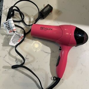 Revlon 1875W Pink Hair Dryer